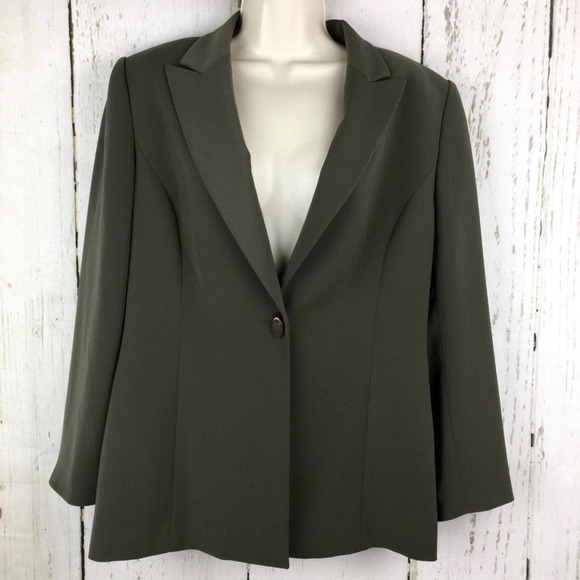 Le Suit Jackets & Blazers - Le Suit Blazer 12P Petite Green Shoulder Padding